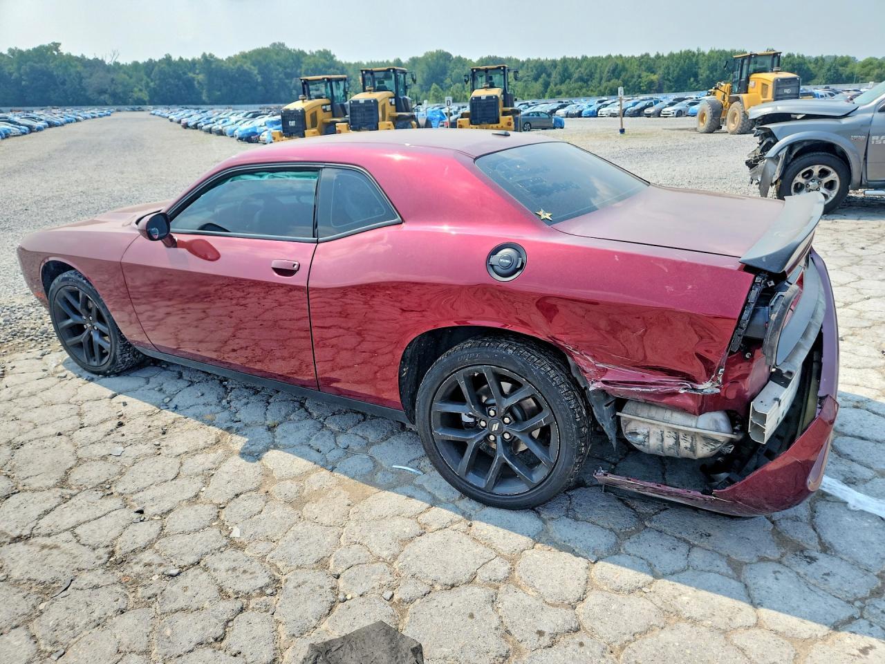 2022 Dodge Challenger Sxt - zdjęcie 2