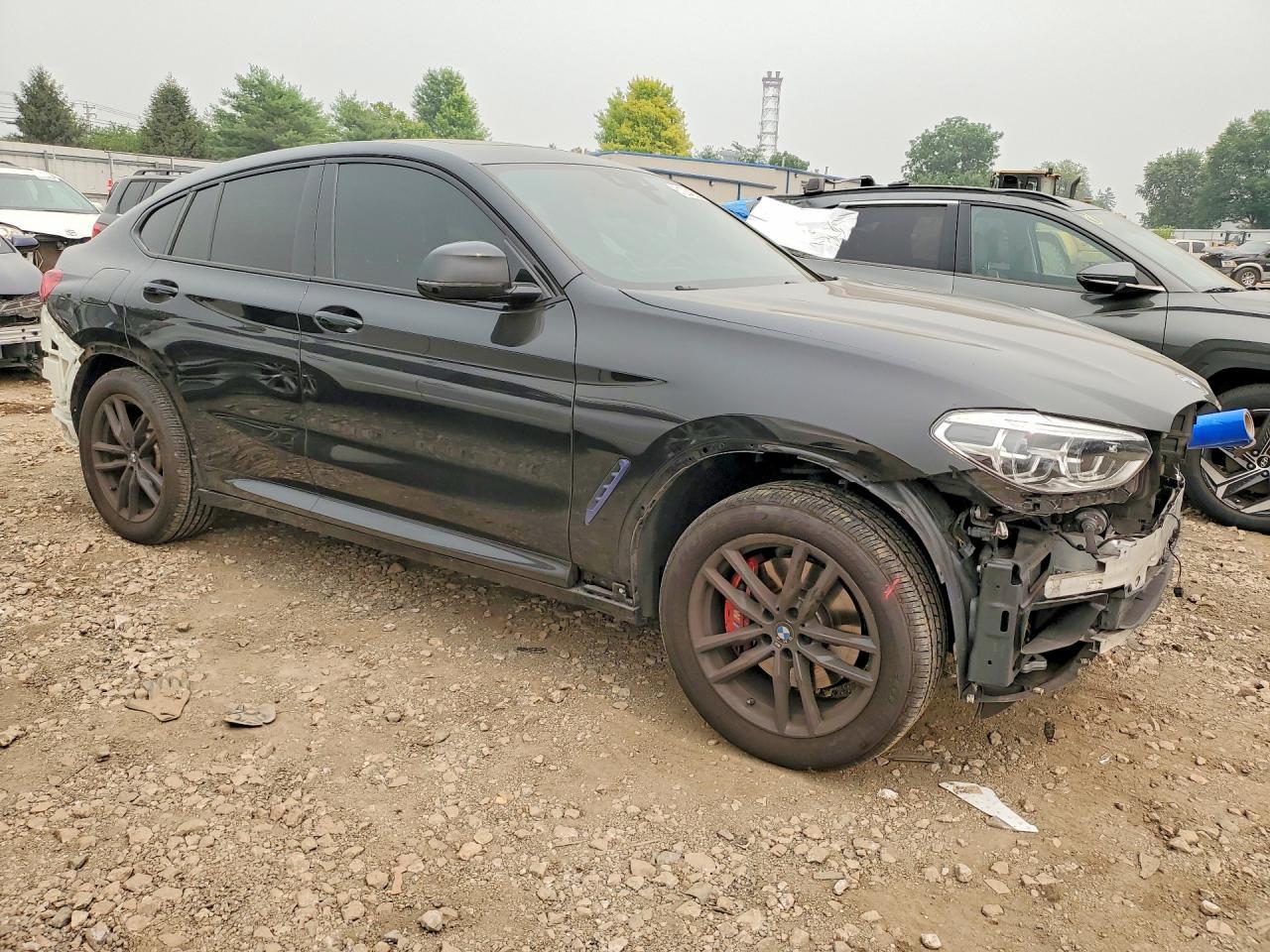 2021 BMW X4 xDrivem40I - zdjęcie 4
