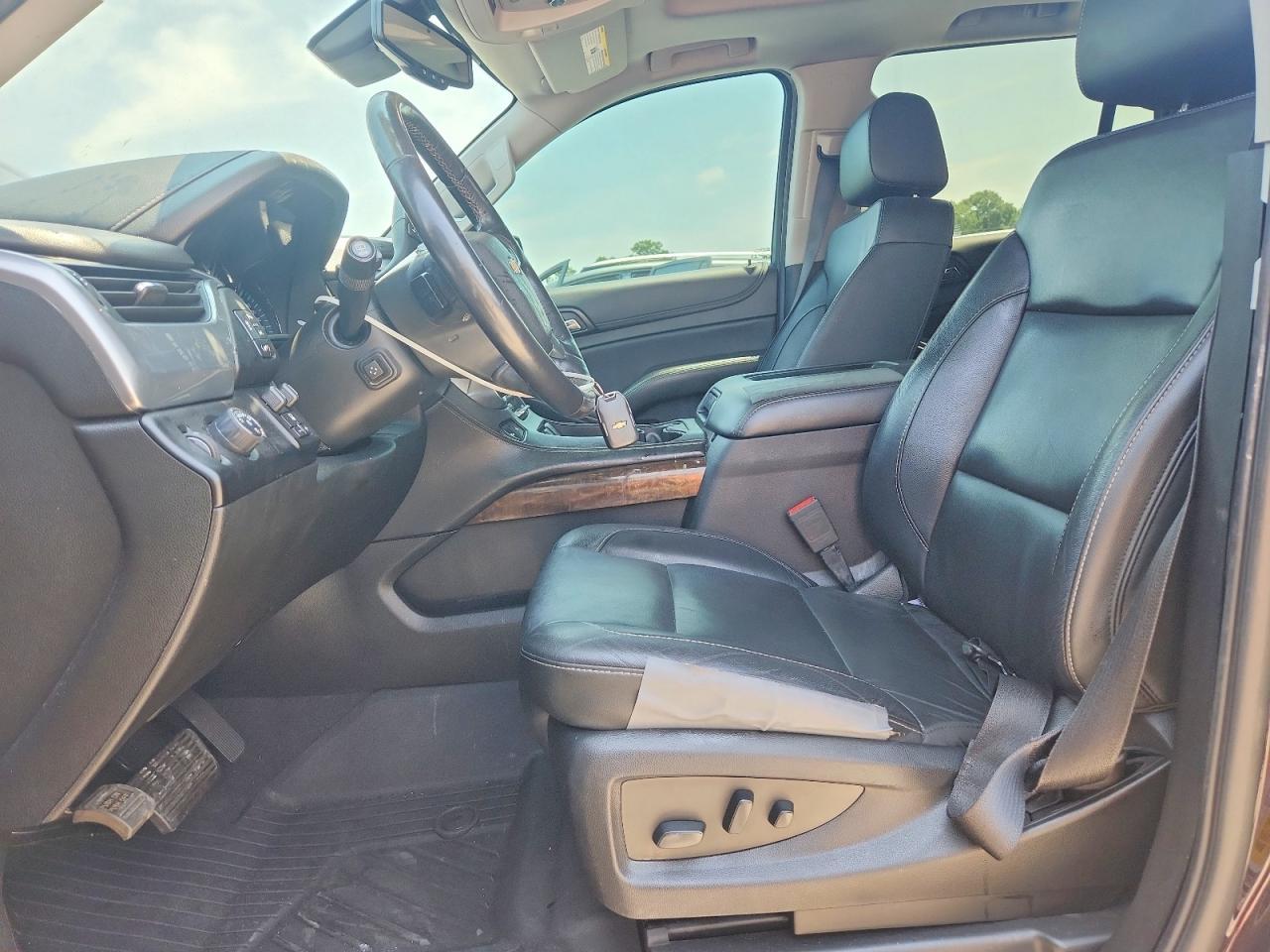 2020 Chevrolet Tahoe C1500 Lt - zdjęcie 7