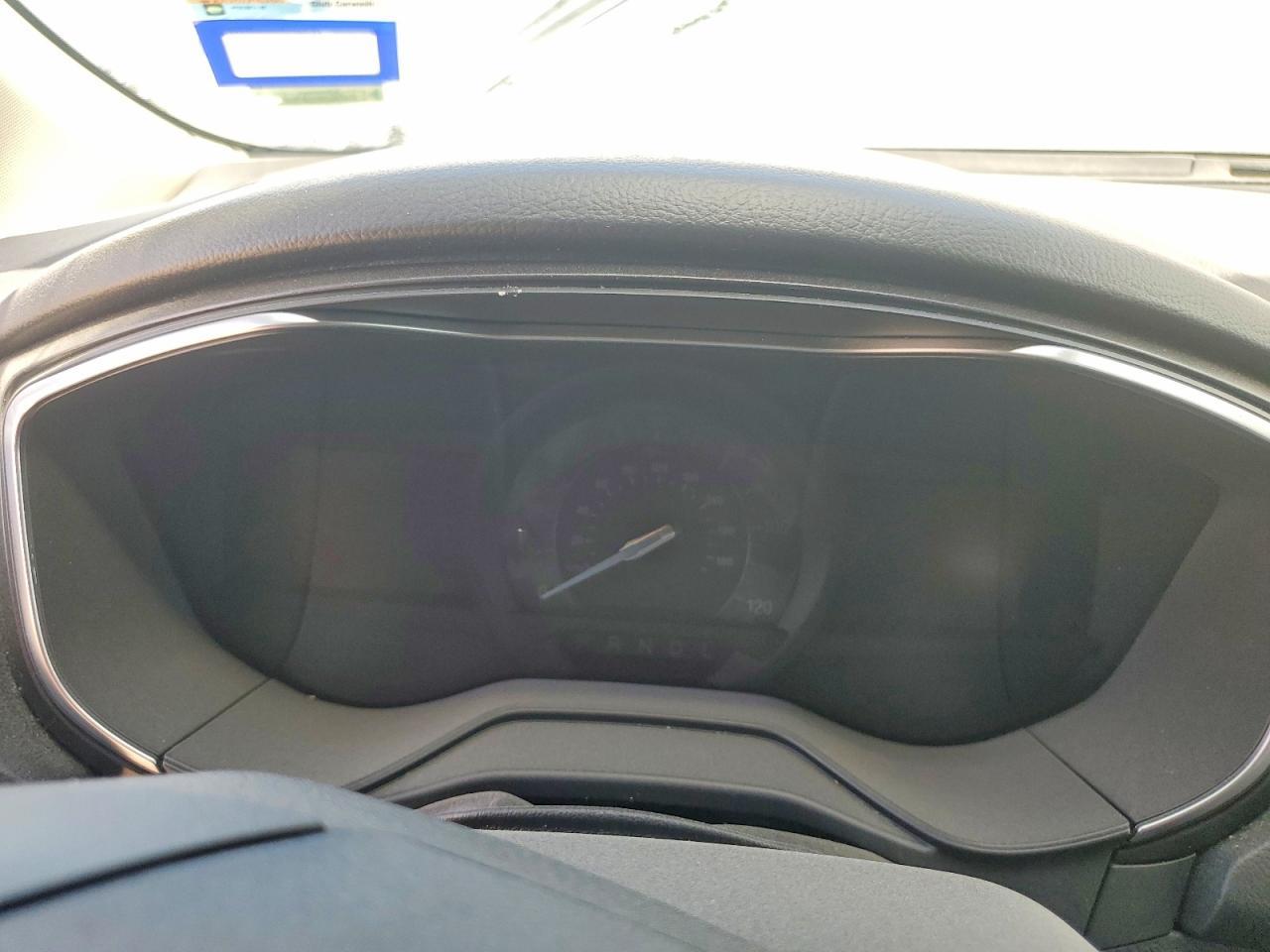 2019 Ford Fusion Titanium - zdjęcie 9