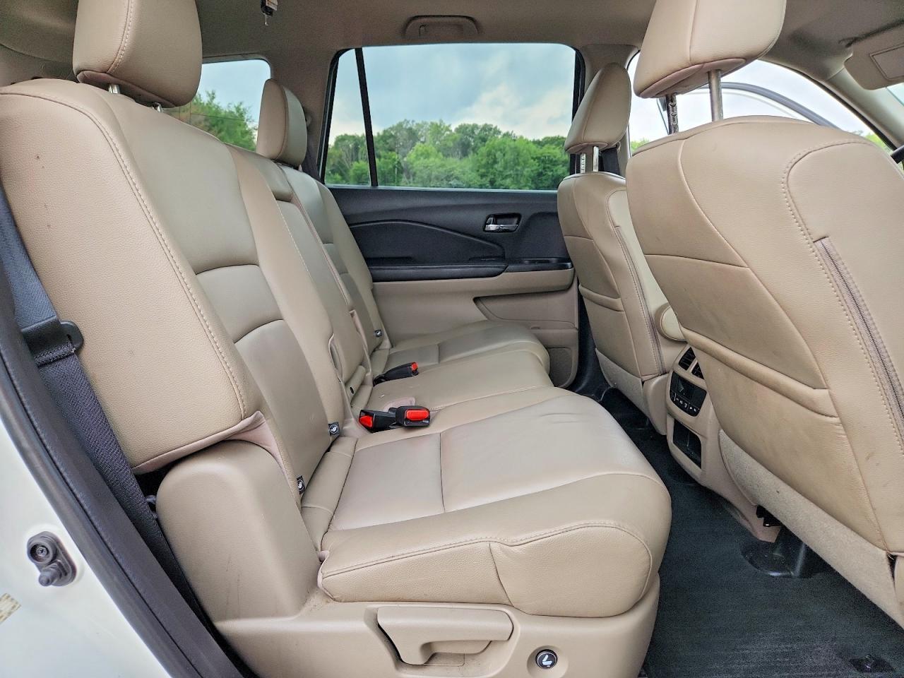 2016 Honda Pilot Exln - zdjęcie 11