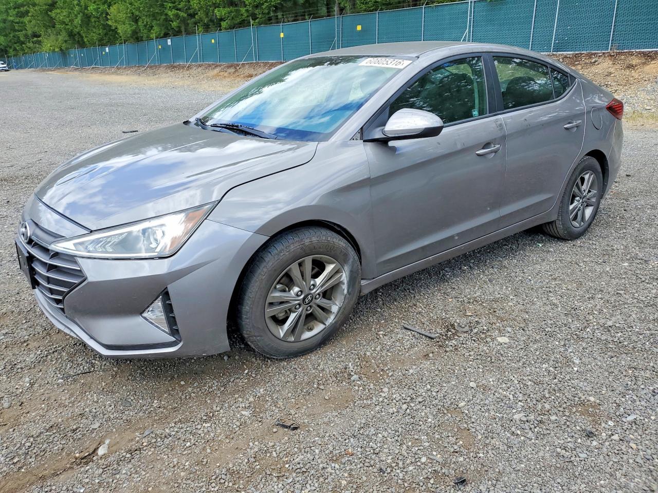 2020 Hyundai Elantra Se - zdjęcie główne