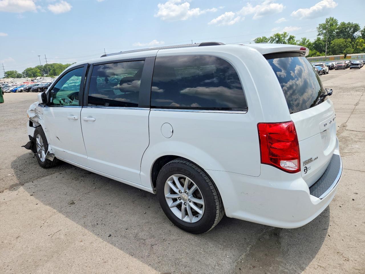 2020 Dodge Grand Caravan Sxt - zdjęcie 2