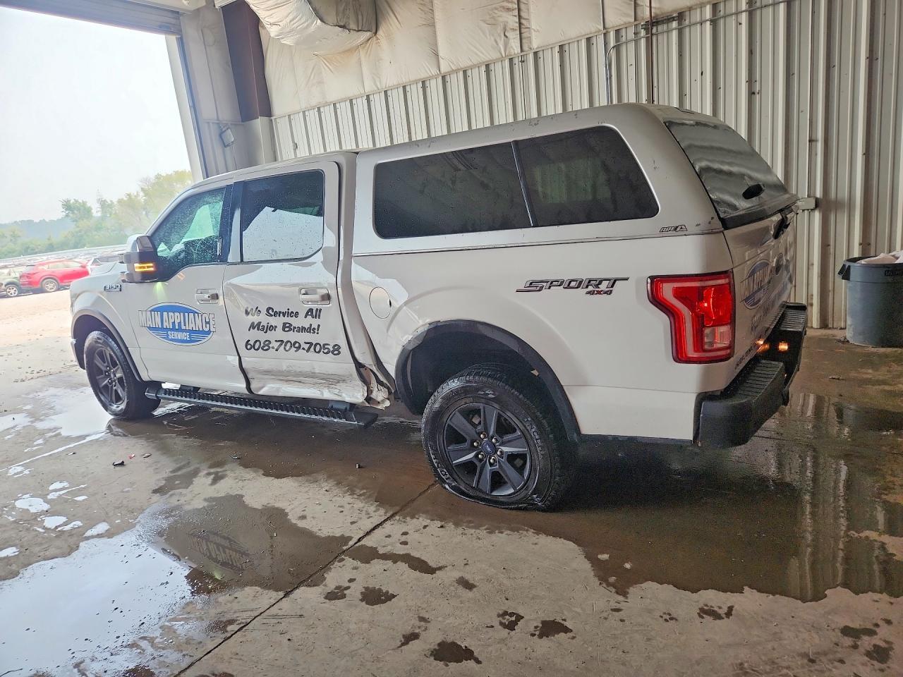 2015 Ford F150 Supercrew - zdjęcie 2