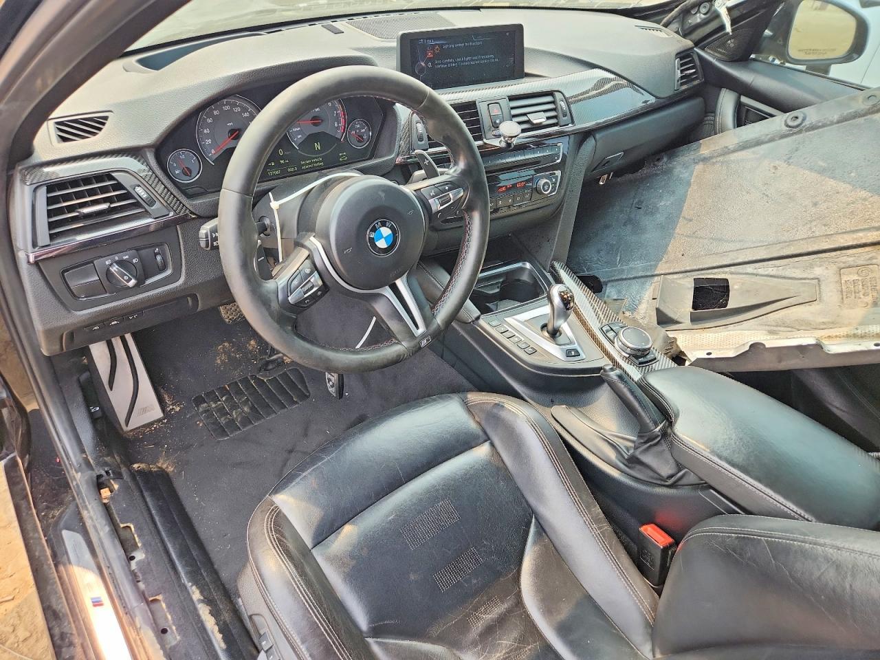 2015 BMW M3 - zdjęcie 8