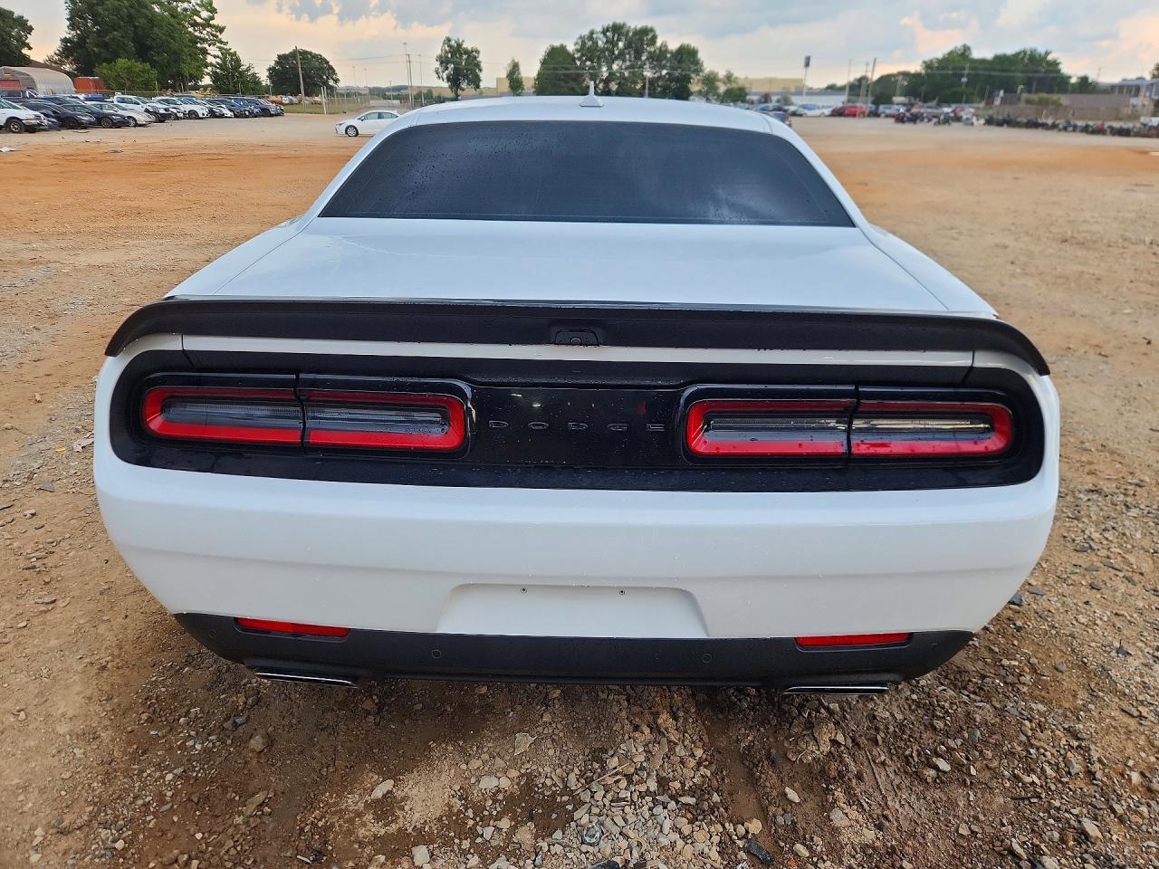 2023 Dodge Challenger R/T - zdjęcie 6
