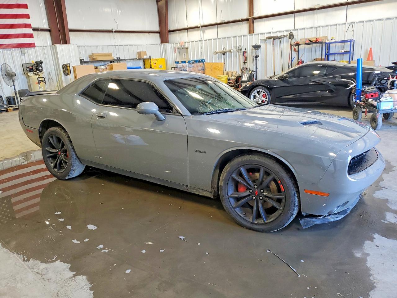 2018 Dodge Challenger R/T - zdjęcie 4