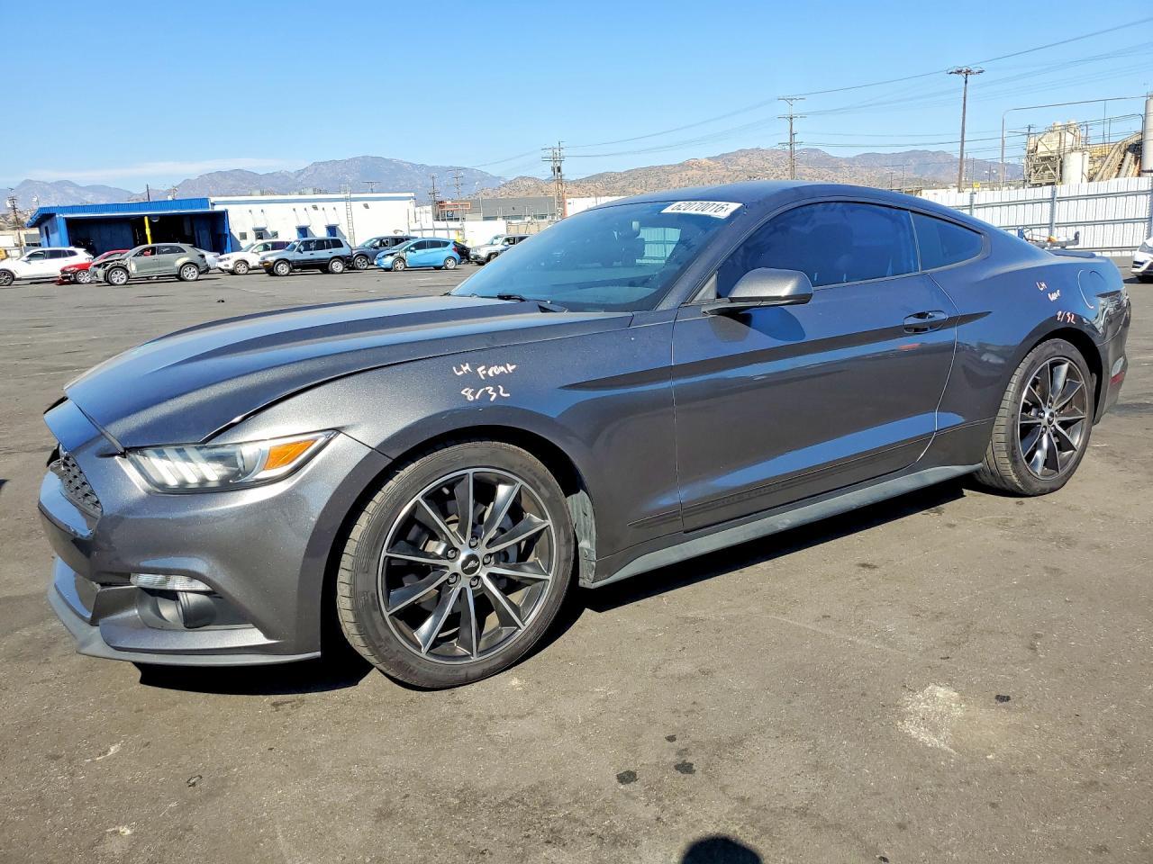 2016 Ford Mustang Base - zdjęcie główne
