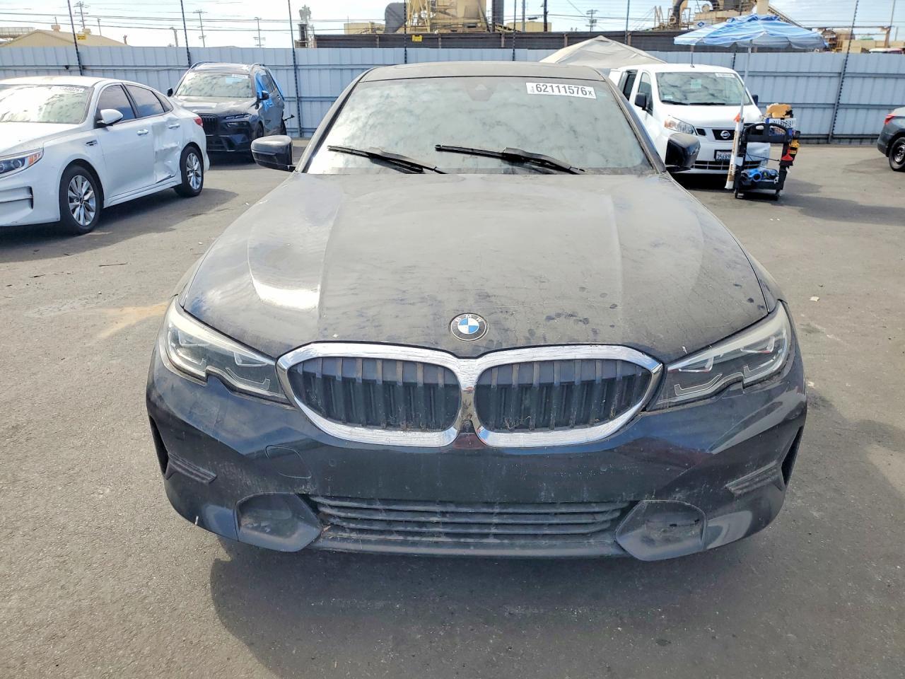 2021 BMW 330E - zdjęcie 5
