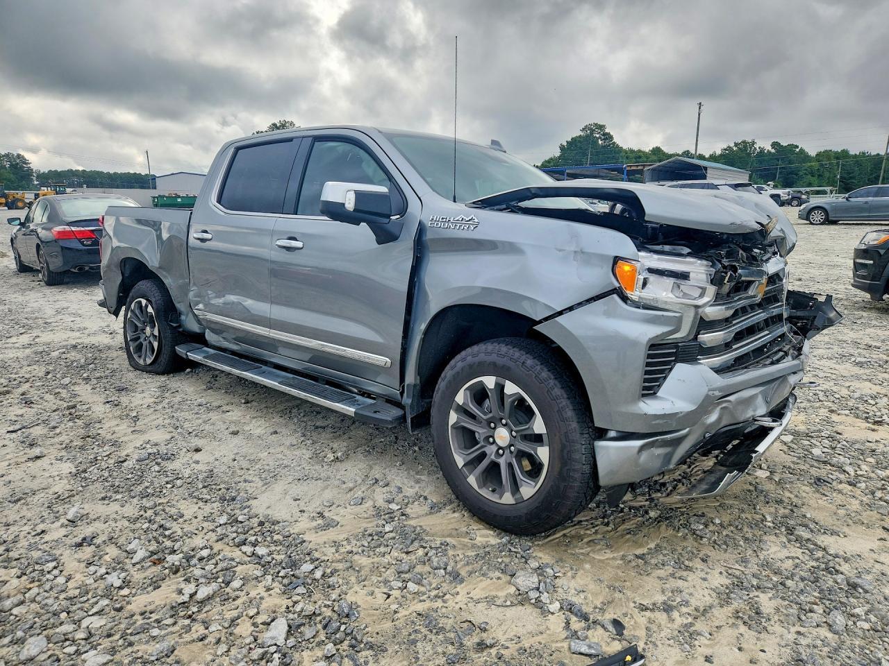 2026 Chevrolet Silverado K1500 High Country - zdjęcie 4