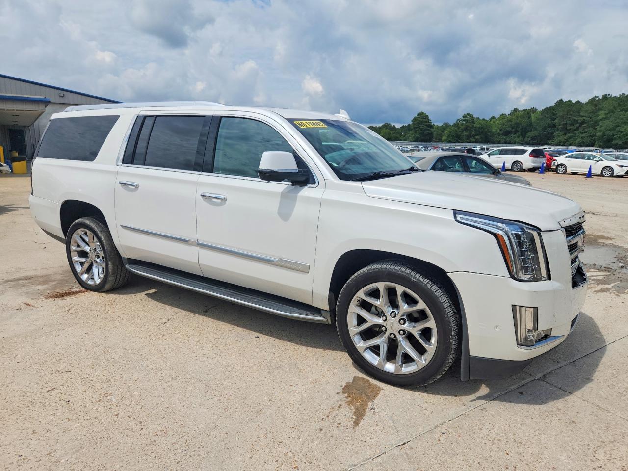 2017 Cadillac Escalade Esv Luxury - zdjęcie 4