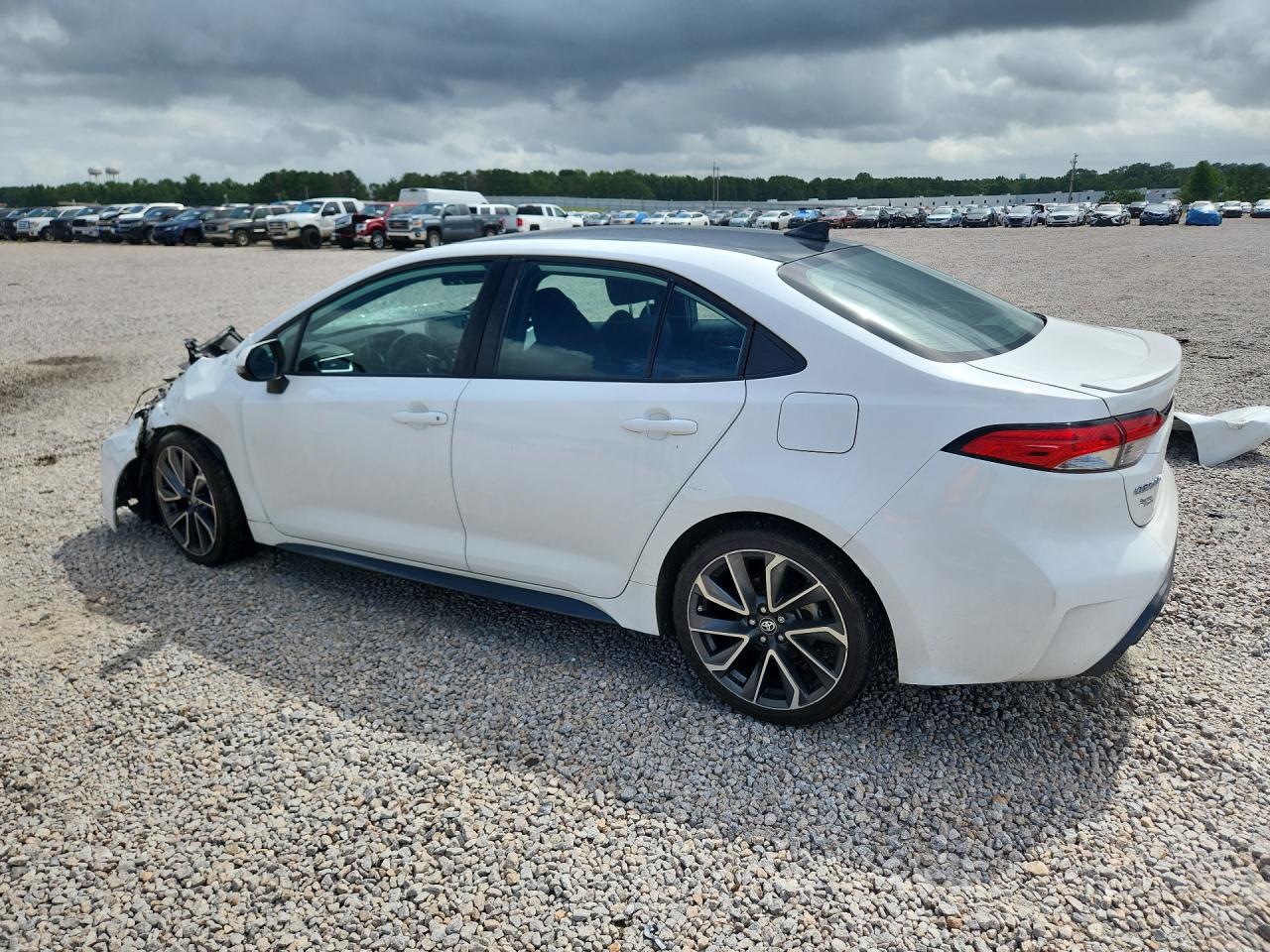 2021 Toyota Corolla Se - zdjęcie 2