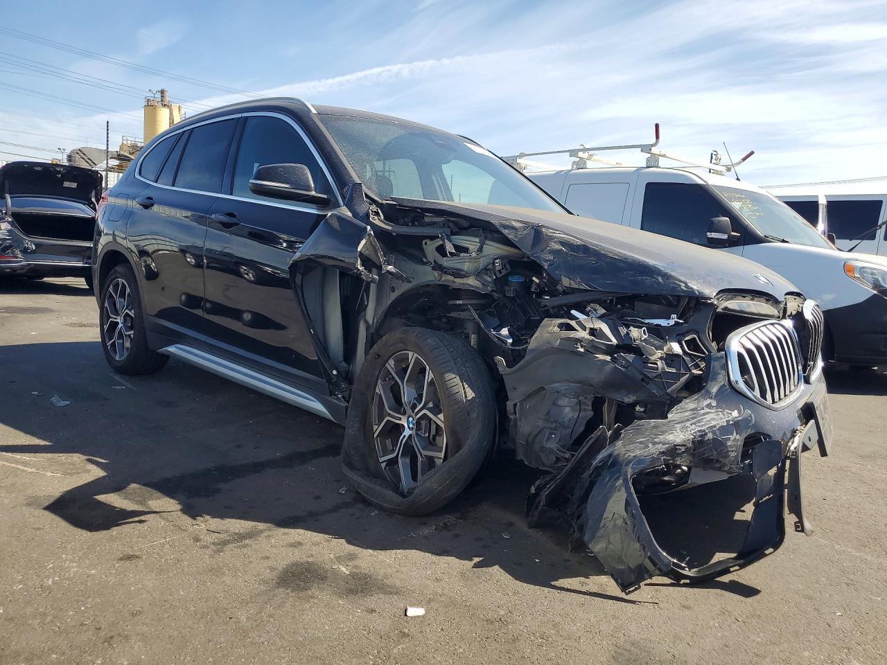 2020 BMW X1 Sdrive28I - zdjęcie 4