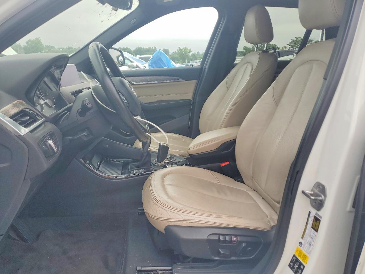 2016 BMW X1 xDrive28I - zdjęcie 7