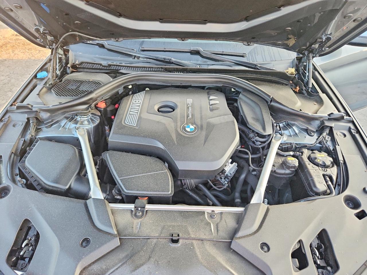 2018 BMW Seria 5 530i - zdjęcie 11