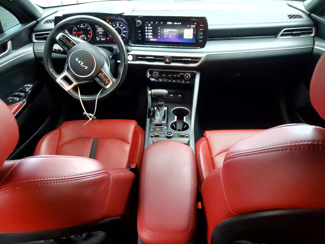 2024 Kia K5 Gt Line - zdjęcie 8