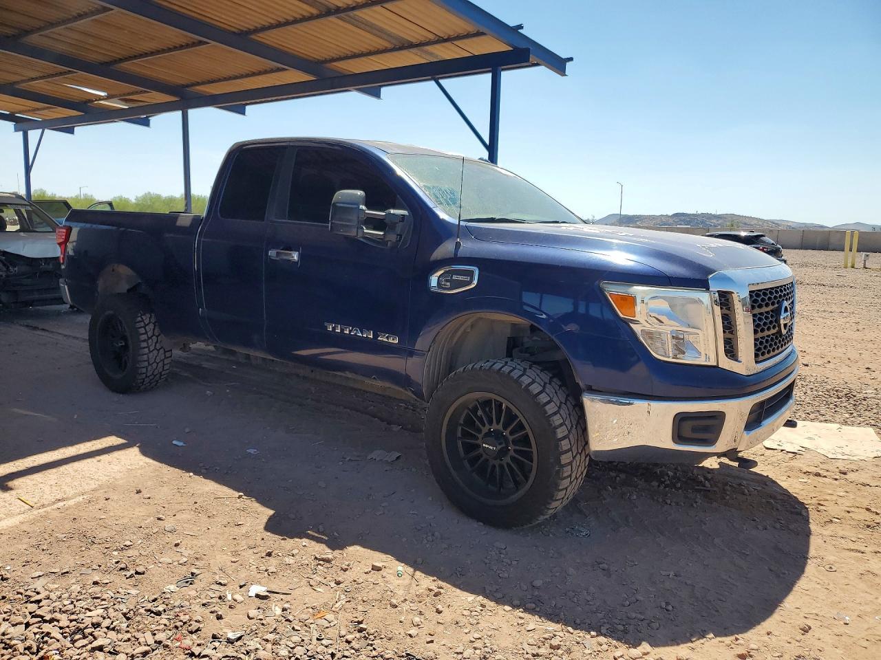 2017 Nissan Titan Xd S - zdjęcie 4