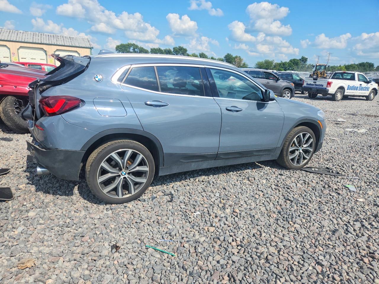 2023 BMW X2 xDrive28I - zdjęcie 3