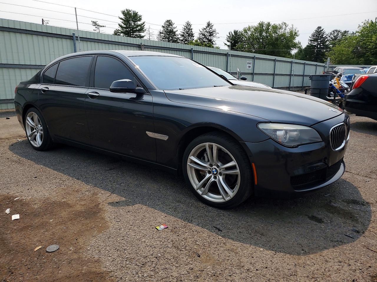 2013 BMW 740 Li - zdjęcie 4