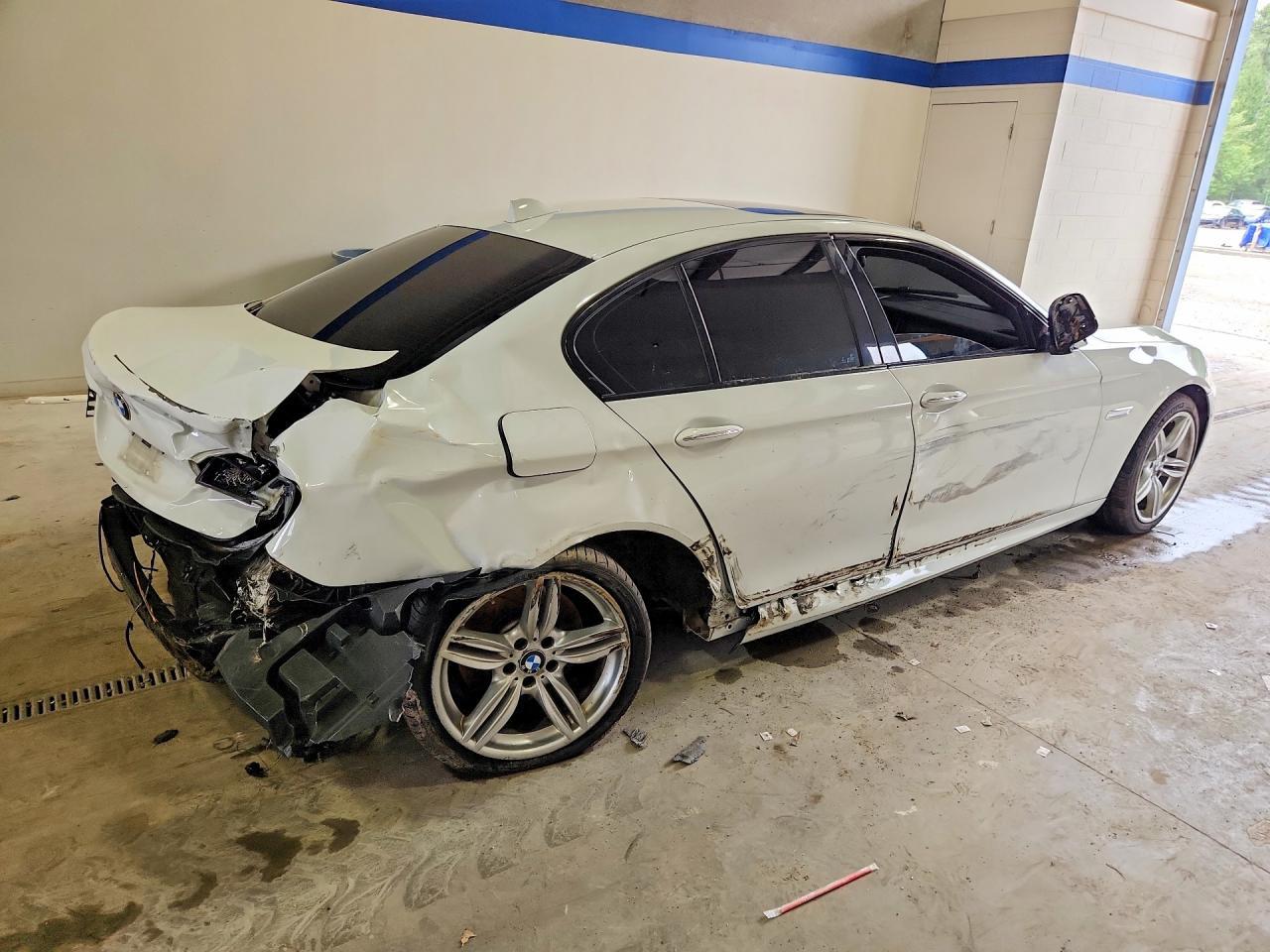 2015 BMW 550 Xi - zdjęcie 3