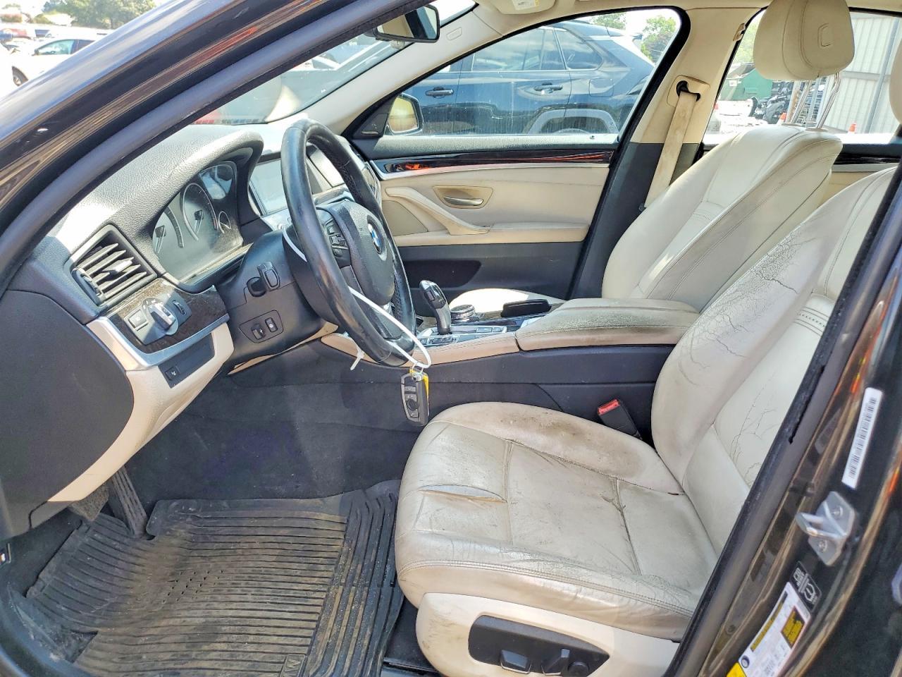 2014 BMW Seria 5 535i - zdjęcie 7