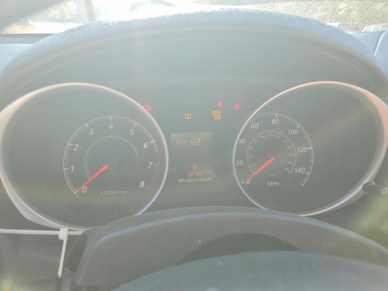 2015 Mitsubishi Outlander Sport Es - zdjęcie 9