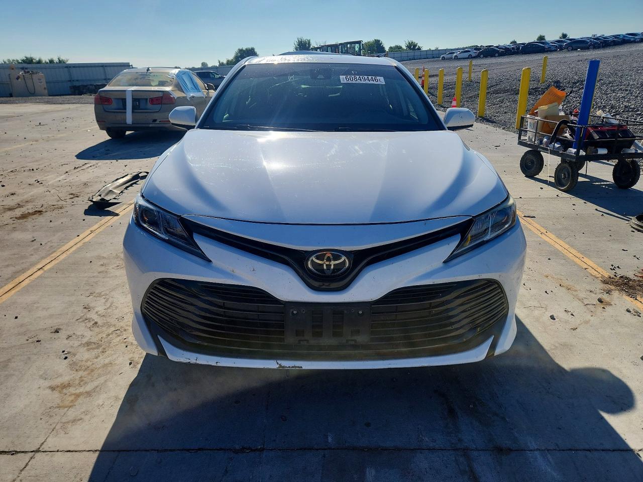 2019 Toyota Camry Le - zdjęcie 5