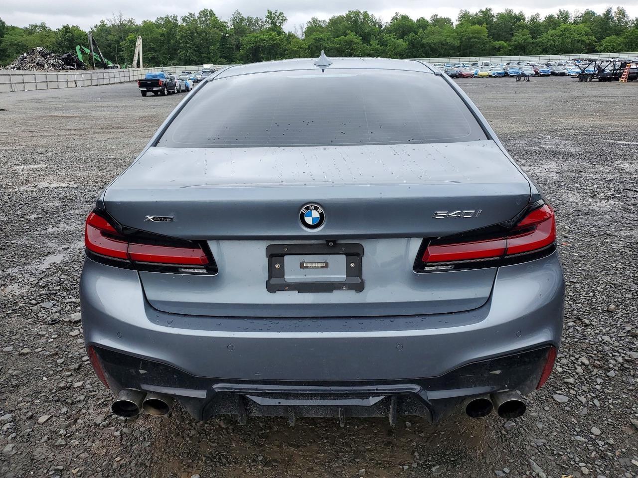 2018 BMW Seria 5 540i - zdjęcie 6
