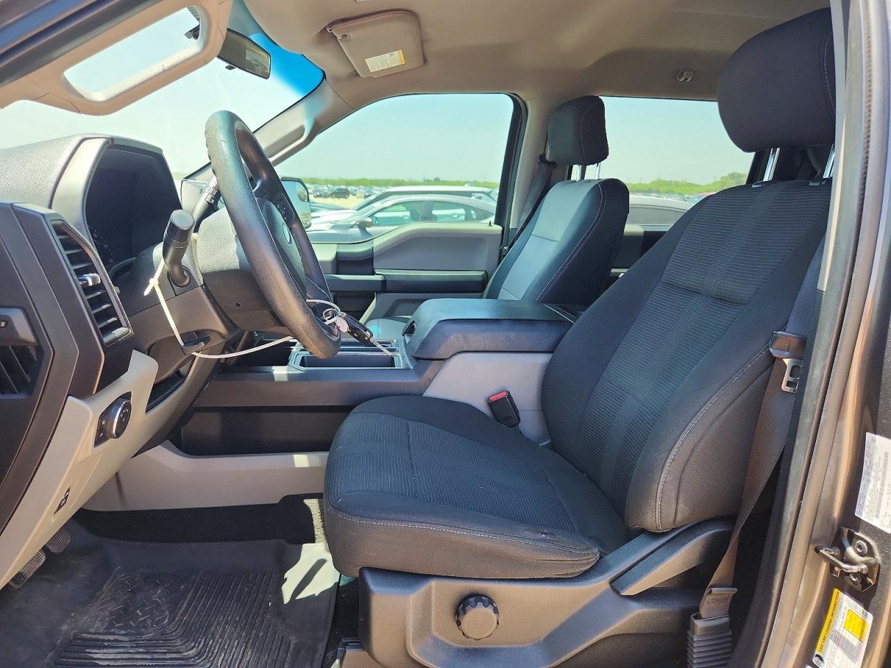 2017 Ford F150 Supercrew - zdjęcie 7