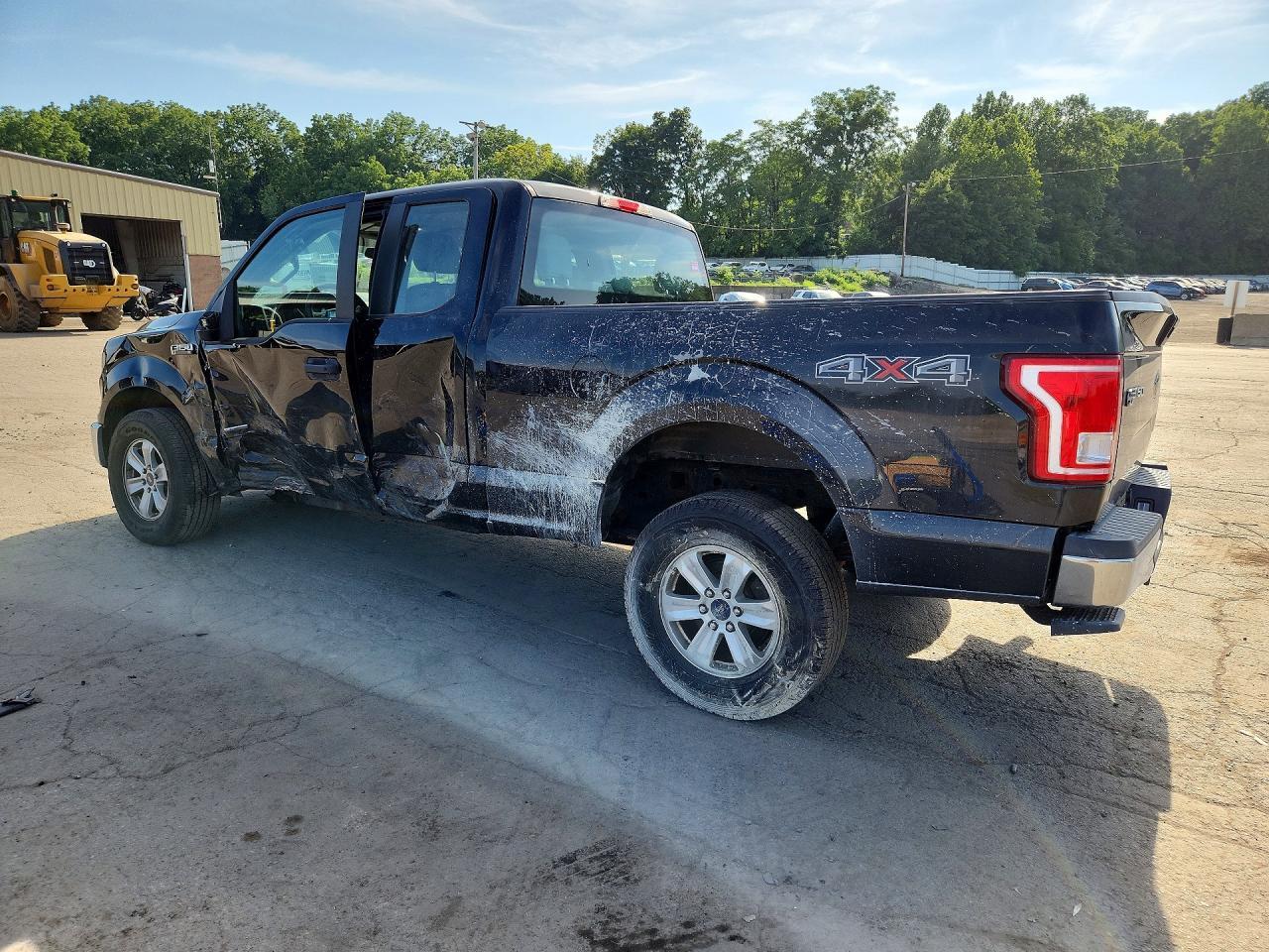 2016 Ford F150 Super Cab - zdjęcie 2