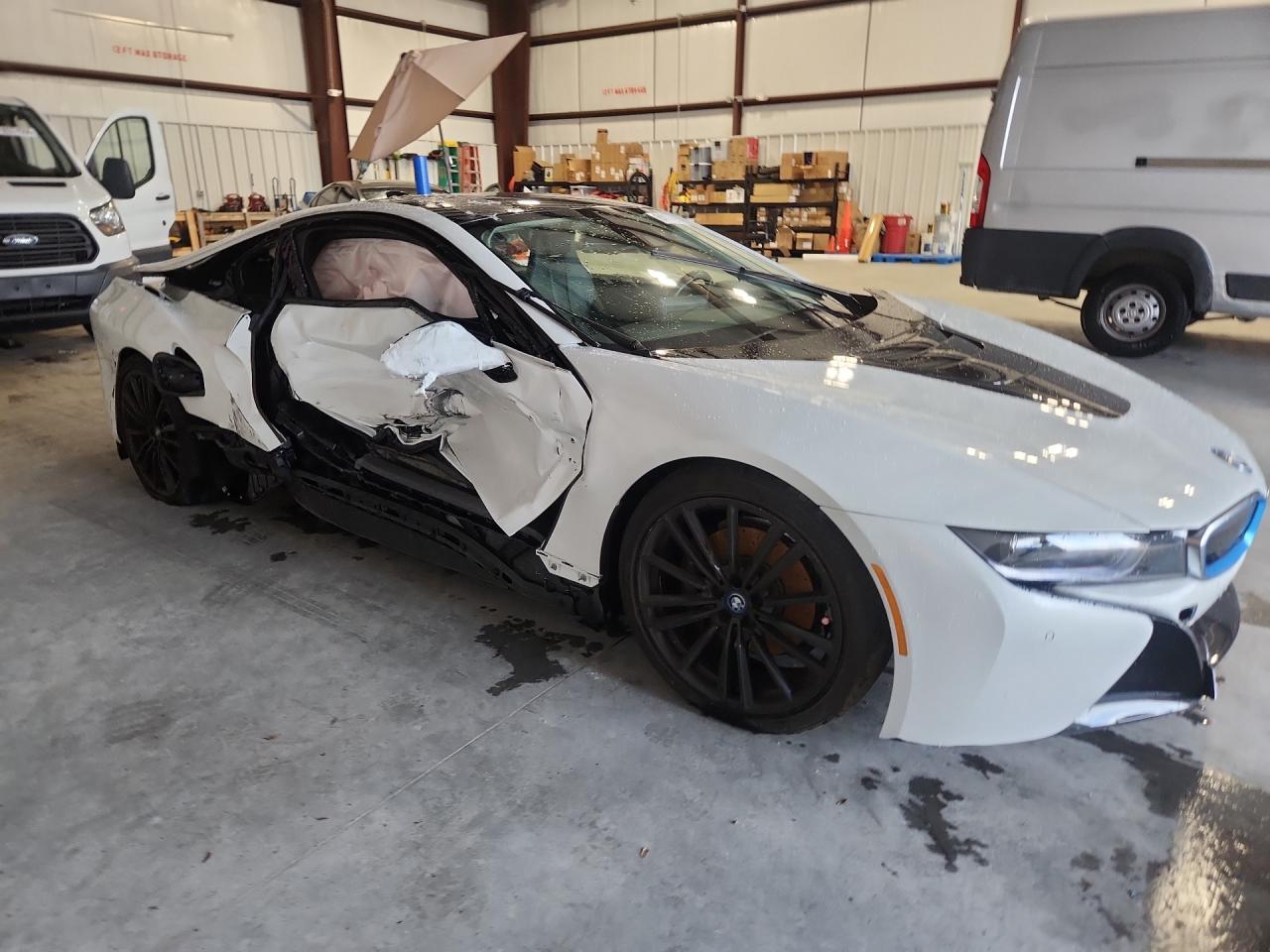 2020 BMW I8 - zdjęcie 4