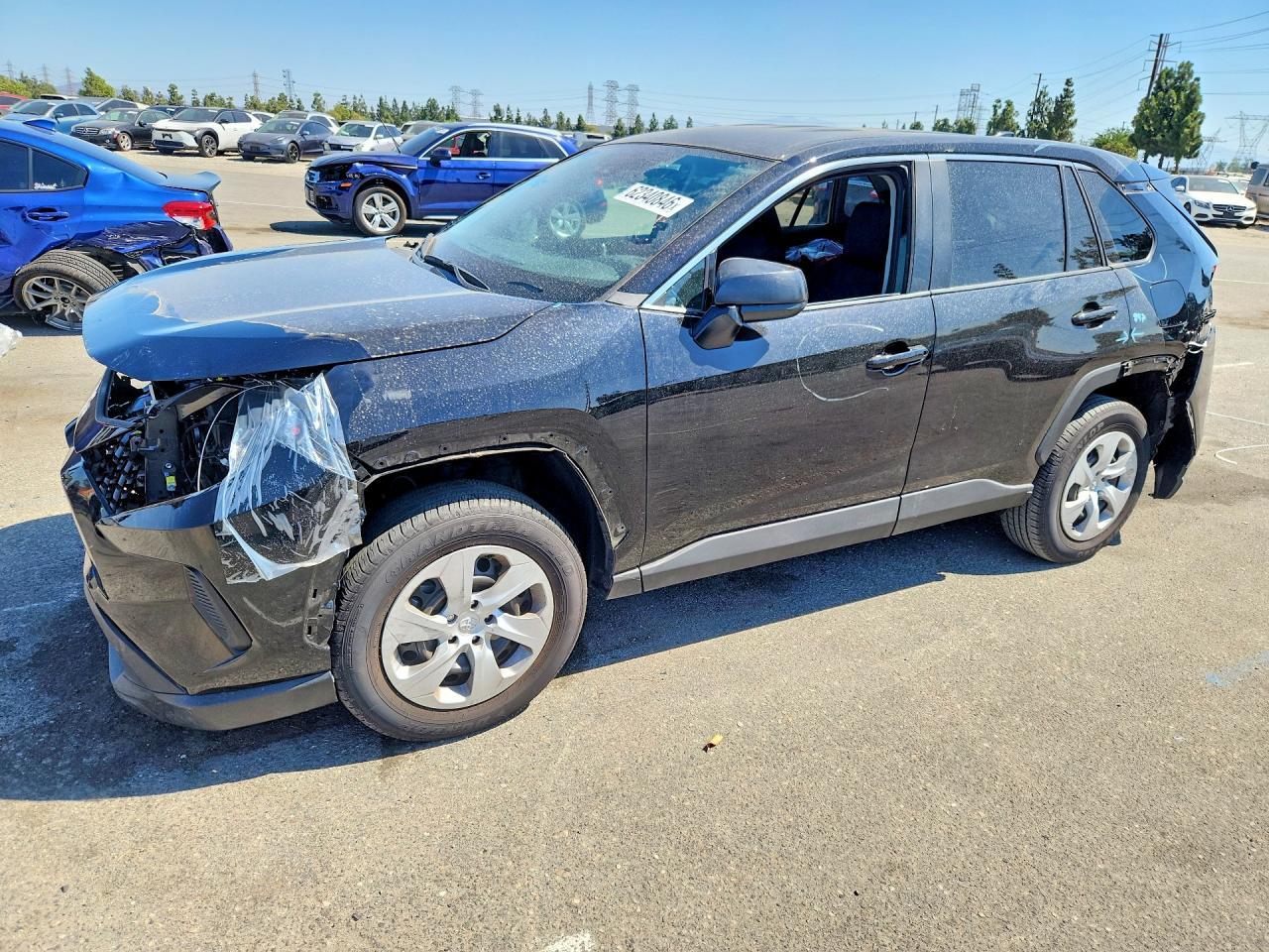 2025 Toyota Rav4 Le - zdjęcie główne