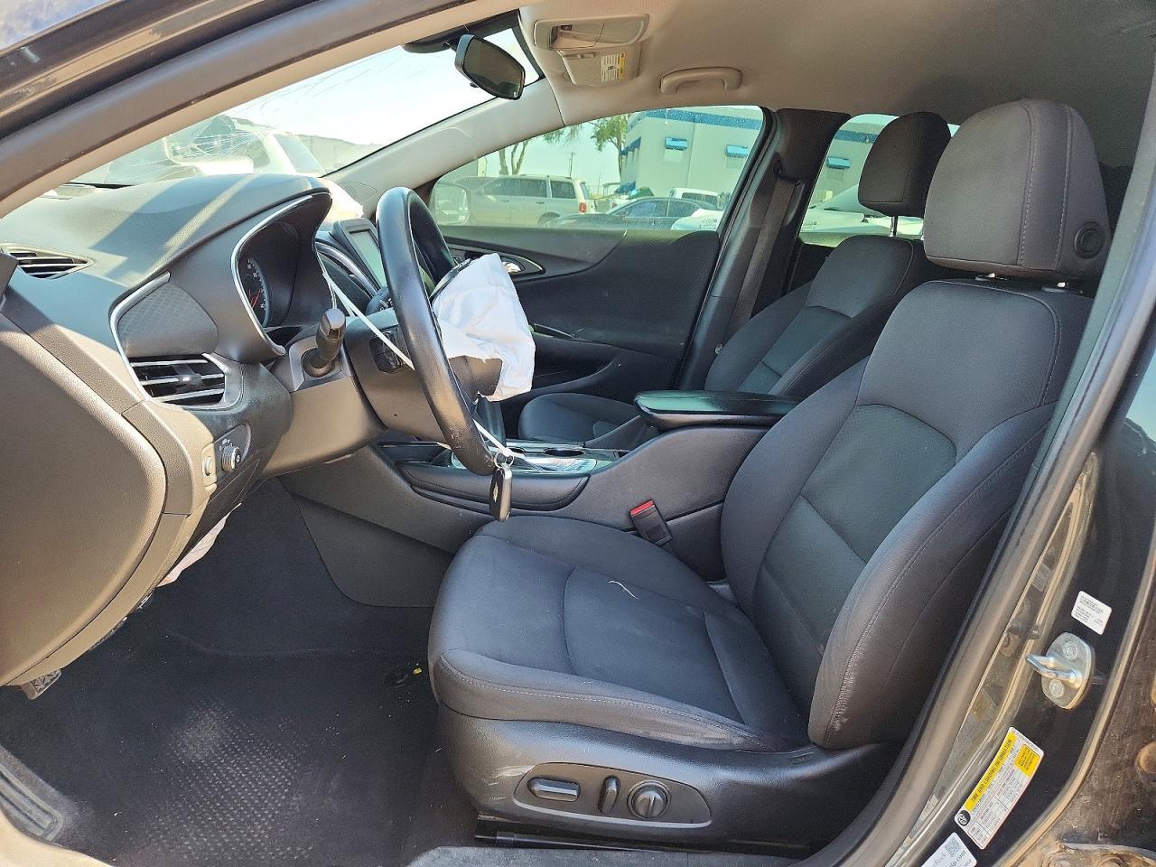 2017 Chevrolet Malibu Lt - zdjęcie 7
