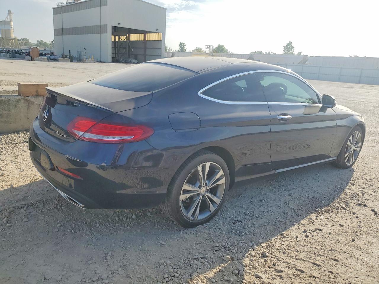 2017 Mercedes-Benz C 300 4Matic - zdjęcie 3