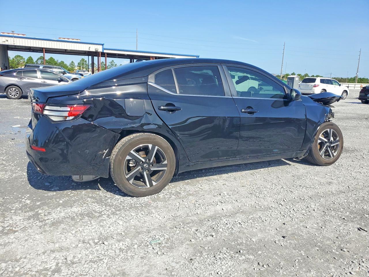 2025 Nissan Sentra Sv - zdjęcie 3
