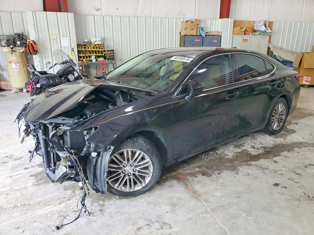 2016 Lexus Es 350 - zdjęcie główne