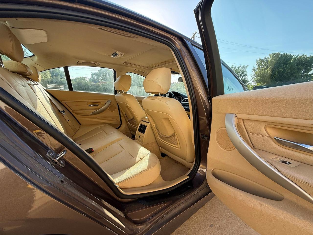 2013 BMW 328 I - zdjęcie 6