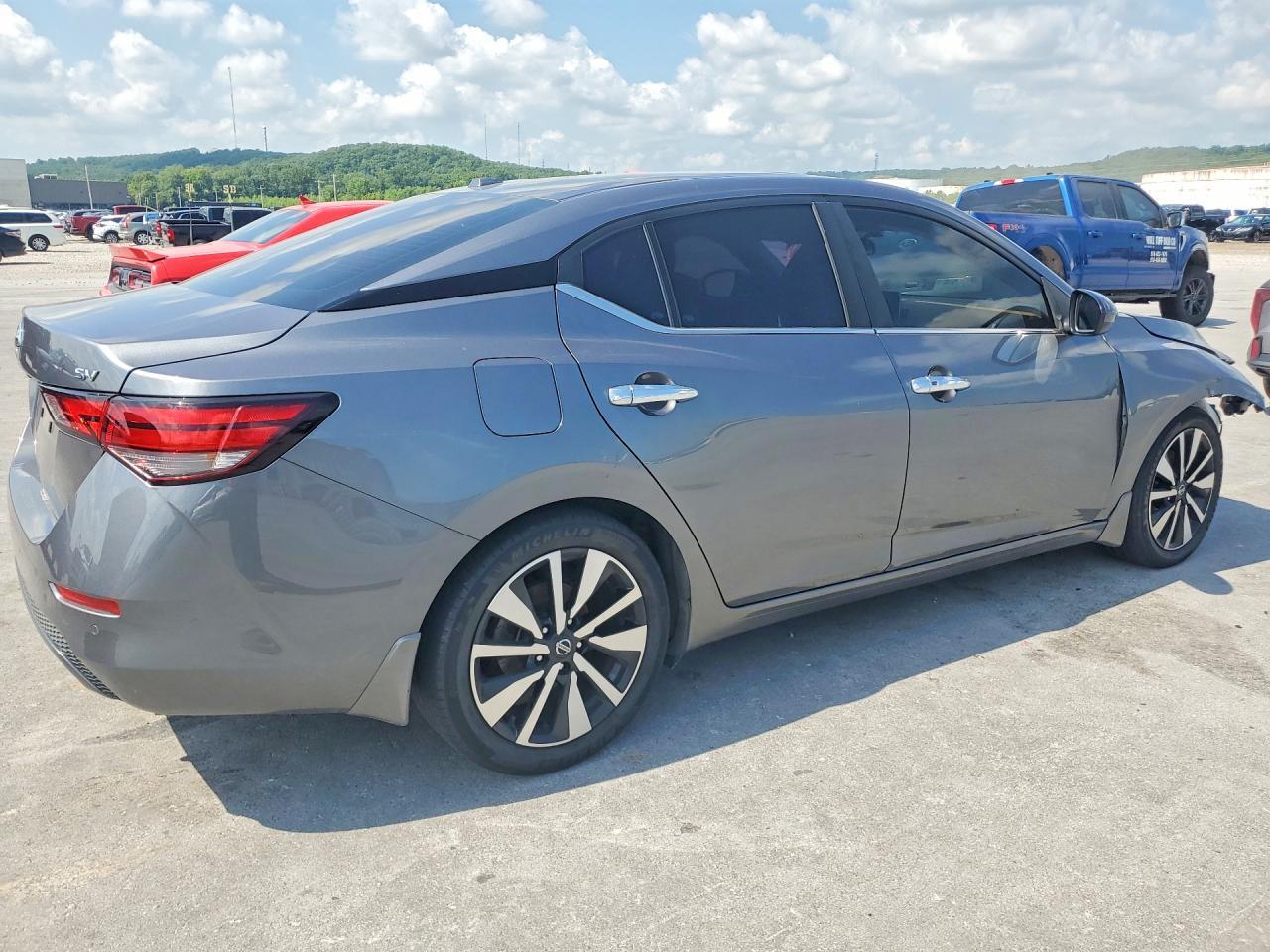 2022 Nissan Sentra Sv - zdjęcie 3