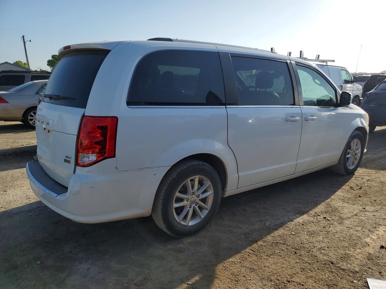 2019 Dodge Grand Caravan Sxt - zdjęcie 3