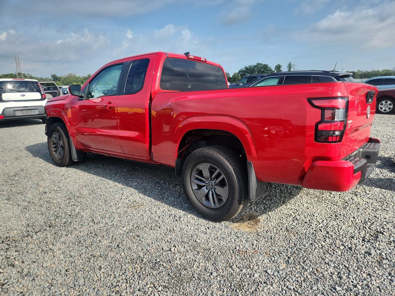2025 Nissan Frontier Sv - zdjęcie 2