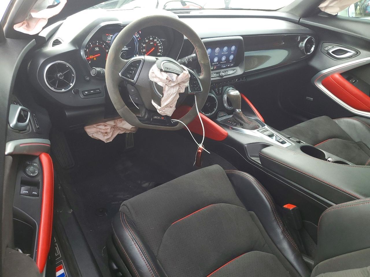 2024 Chevrolet Camaro Zl1 - zdjęcie 8