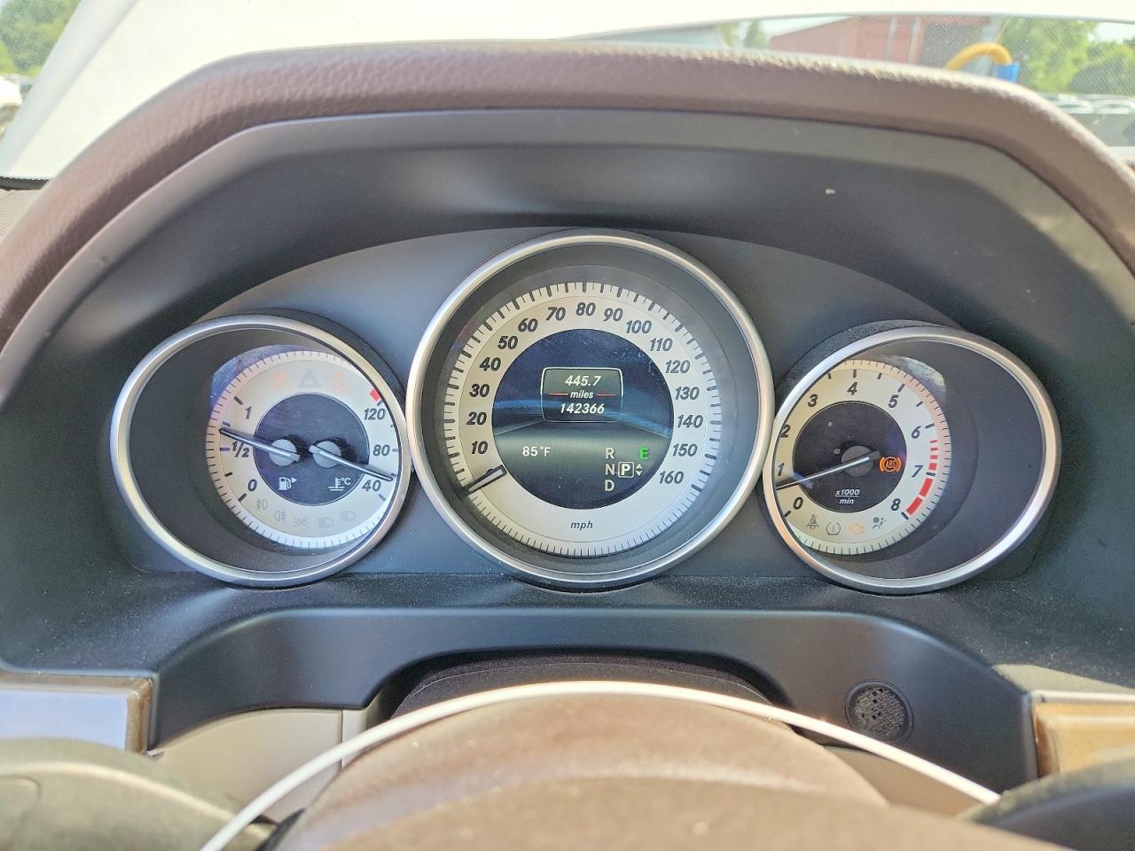 2014 Mercedes-Benz E 350 4Matic - zdjęcie 9