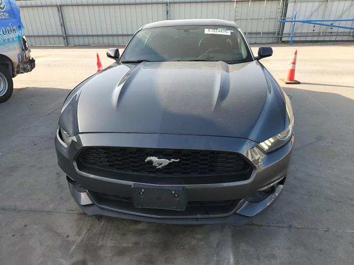 2017 Ford Mustang - zdjęcie 13