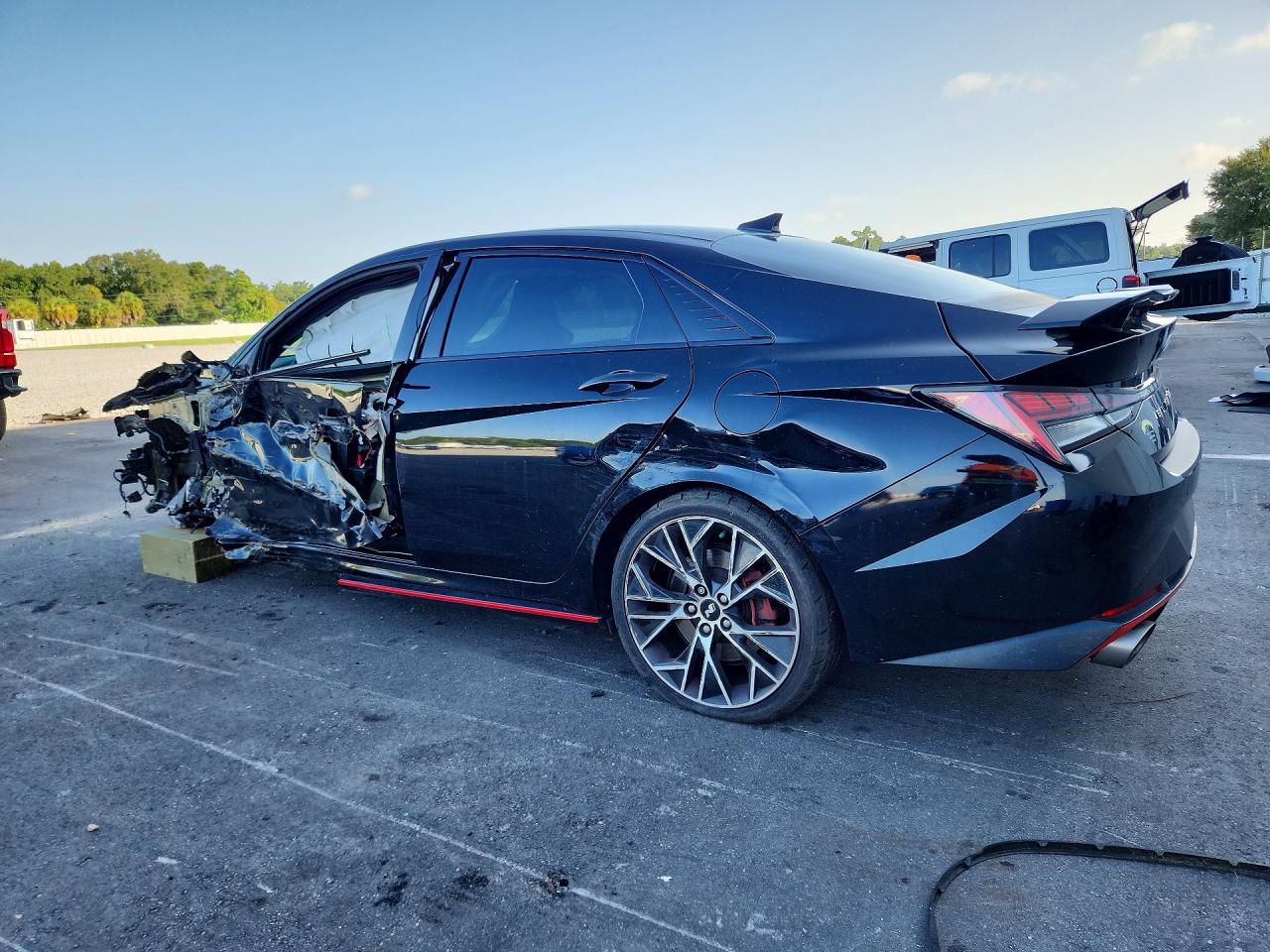 2023 Hyundai Elantra N Base - zdjęcie 2