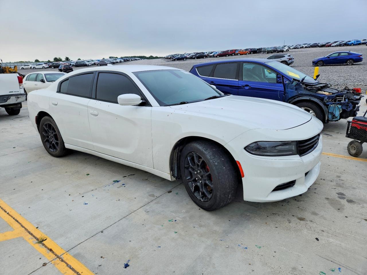 2016 Dodge Charger Sxt - zdjęcie 4