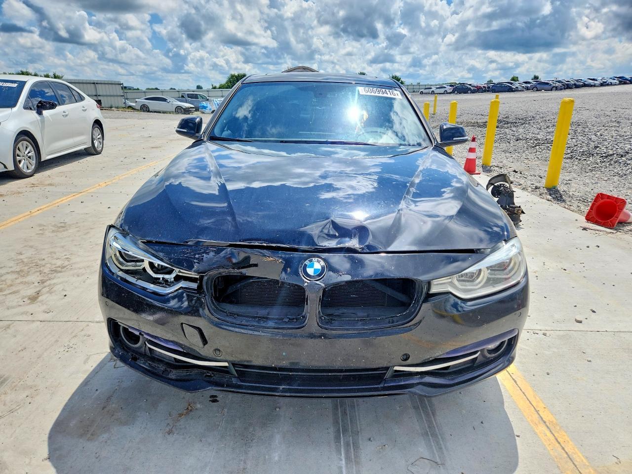 2017 BMW 330 I - zdjęcie 5