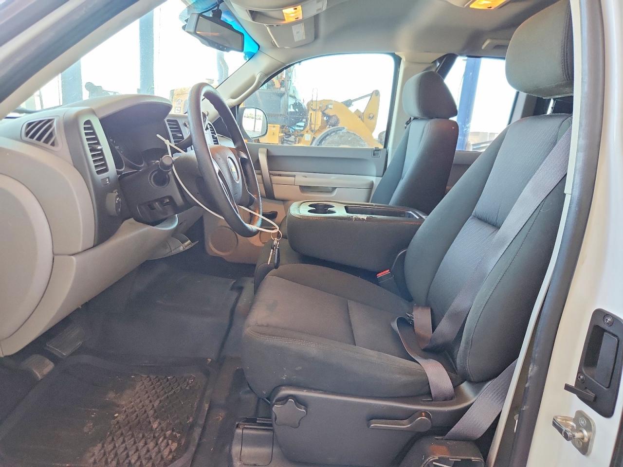 2013 Chevrolet Silverado C1500 - zdjęcie 7