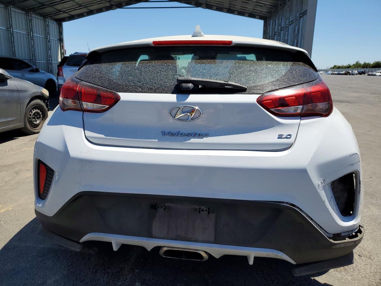 2019 Hyundai Veloster 2.0L - zdjęcie 6