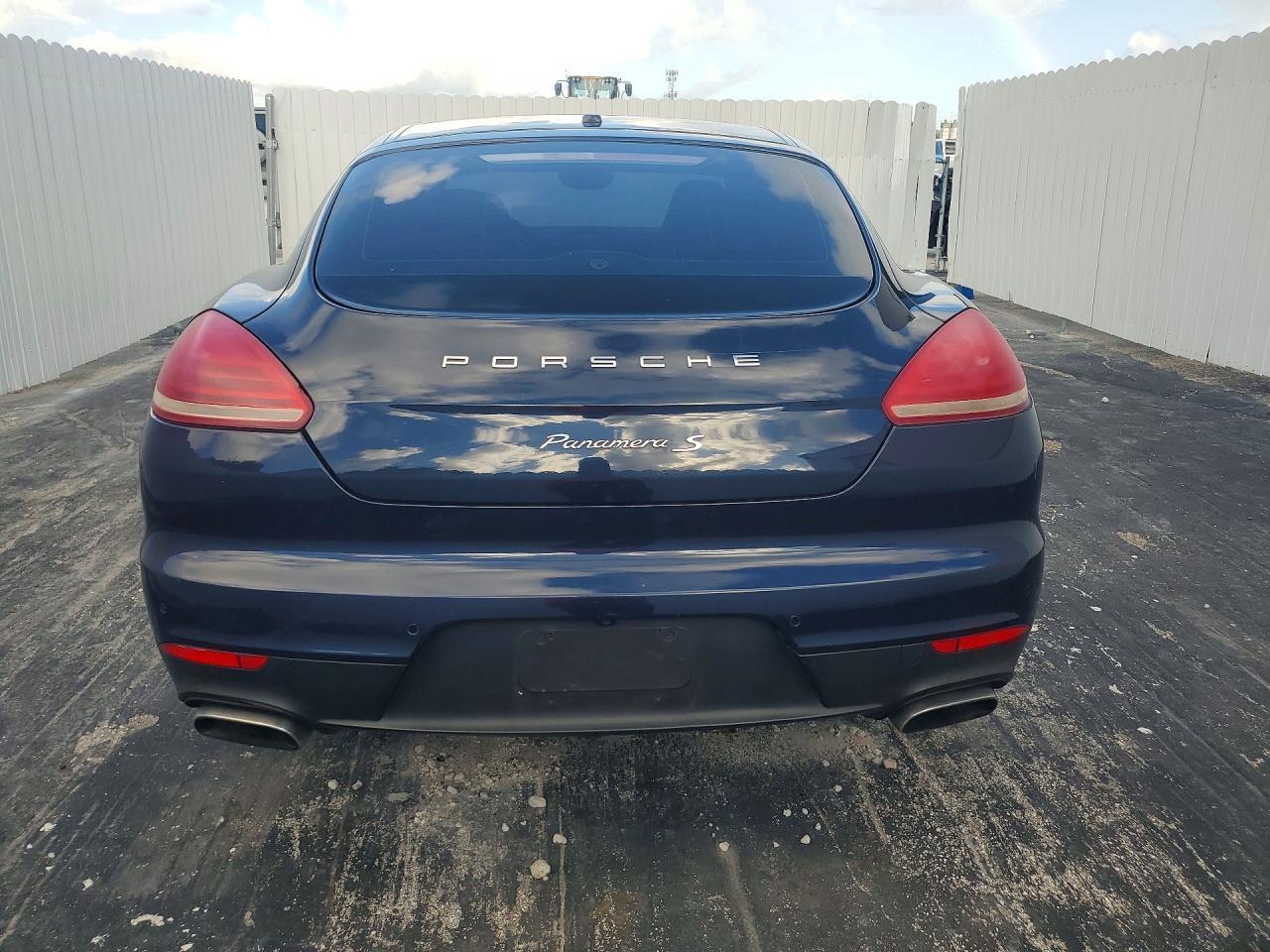 2016 Porsche Panamera 2 - zdjęcie 6
