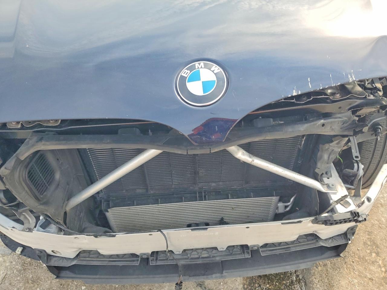 2025 BMW X4 xDrive30I - zdjęcie 11